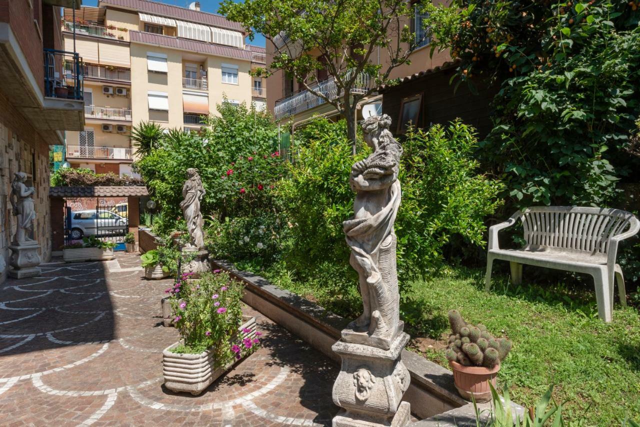 Апартаменты Roma Chic Flat Monte Mario Экстерьер фото